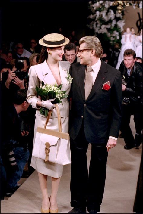 yves saint laurent haute couture 2000 2001 letitia casta|borse yves saint laurent sito ufficiale.